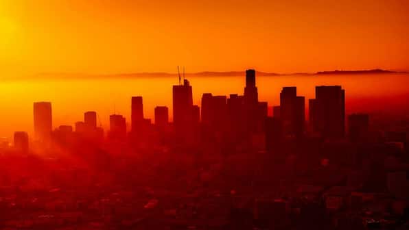 Mumbai 'feels-like' 60°C panic: Viral post sparks alarm as IMD warns of ...