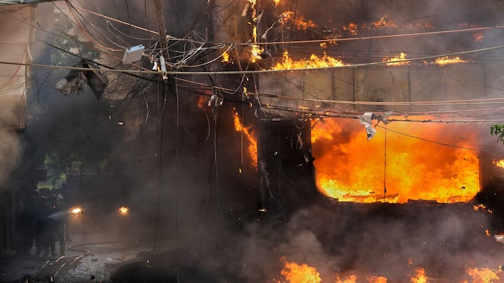 In Photos | Fire fighters rescue dozens from a devastating hotel fire in Delhi In Photos | Fire fighters rescue dozens from a devastating hotel fire in Delhi