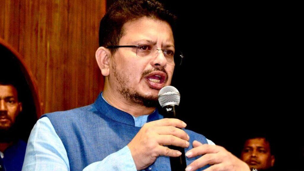 Many of the rebels who have sided with Ritabrata Banerjee have continued to express loyalty to Mamata Banerjee even as they attempt to transform the party. X/@RitabrataBanerj