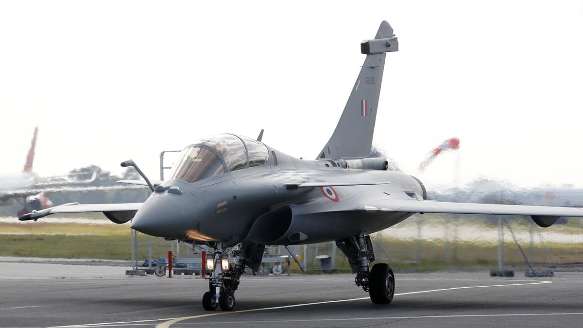 Weekly Defence Dispatch: Pakistan's Rafale kill claims collapse, Su-30MKI gets BrahMos fangs, Netra clears FOC and more