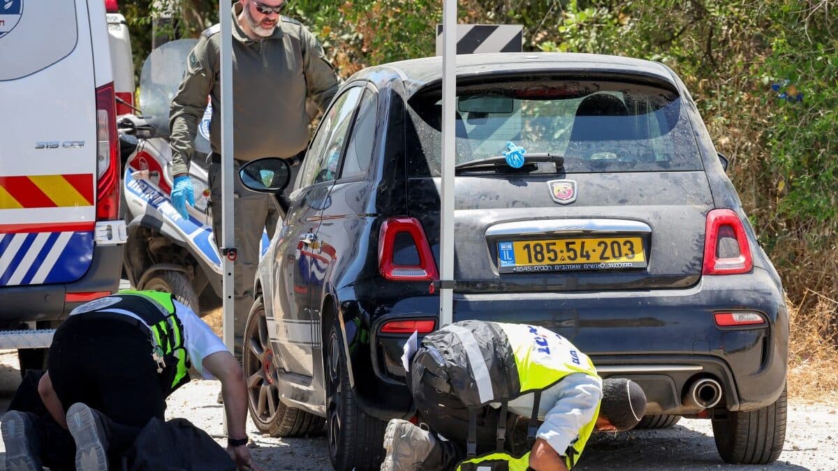 1 Israeli killed, 6 others injured in shooting near West Ban