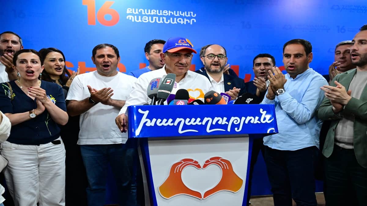 Armenian PM Nikol Pashinyan heads for win in parliamentary e