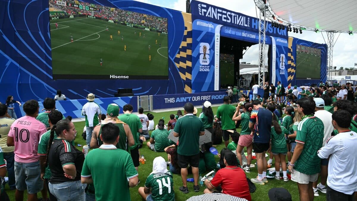 Globe at a glance: From FIFA World Cup to Jaishank