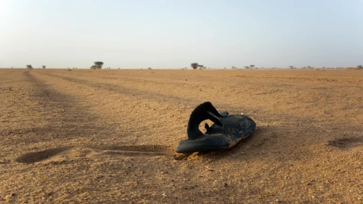 At least 49 die of thirst in the Sahara Desert after a truck broke down in Niger