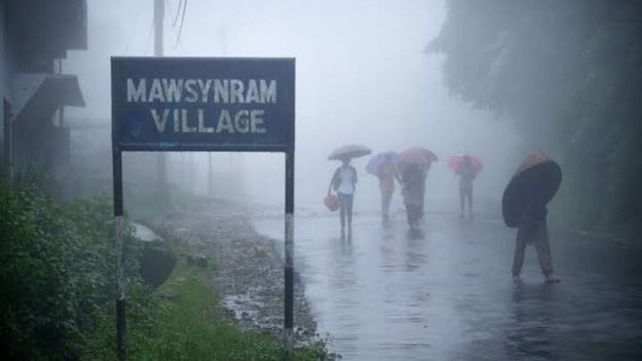 What makes Mawsynram the wettest place on Earth?