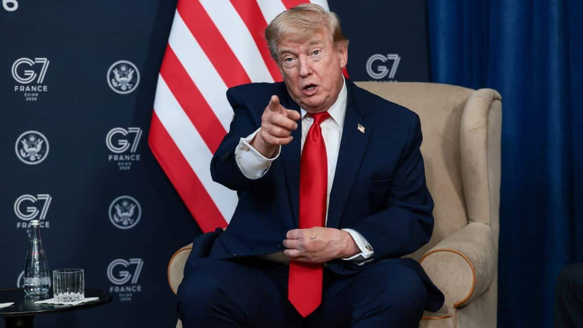 Trump signs quantum technology orders, mandates cybersecurity overhaul by 2031 – Firstpost