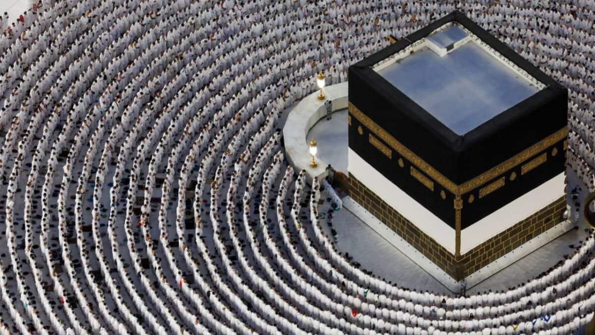 How artificial intelligence is transforming the Hajj experience in Saudi Arabia