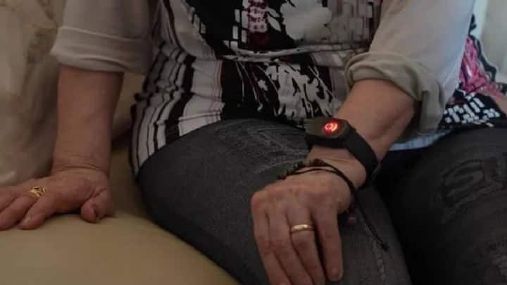 The tech bracelet protecting Rome's elderly from heatwaves: Here's how it works The tech bracelet protecting Rome's elderly from heatwaves: Here's how it works