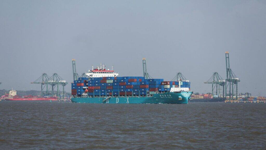 A container ship operates in the Arabian Sea off Mumbai, India, May 6, 2026. File Image/Reuters