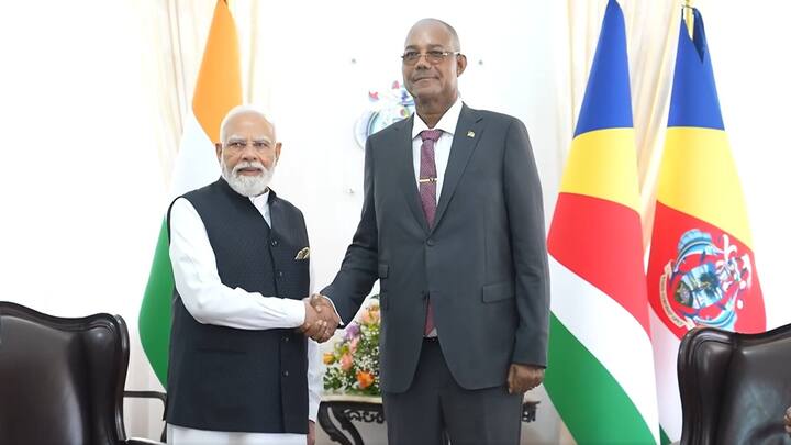 PM Modi holds bilateral talks with Seychelles President Herminie, focus on deepening ties PM Modi holds bilateral talks with Seychelles President Herminie, focus on deepening ties