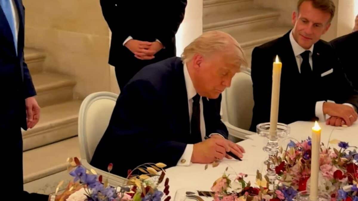 Globe at a glance: From Trump signing Iran MoU to Canada reconsidering euthanasia grounds