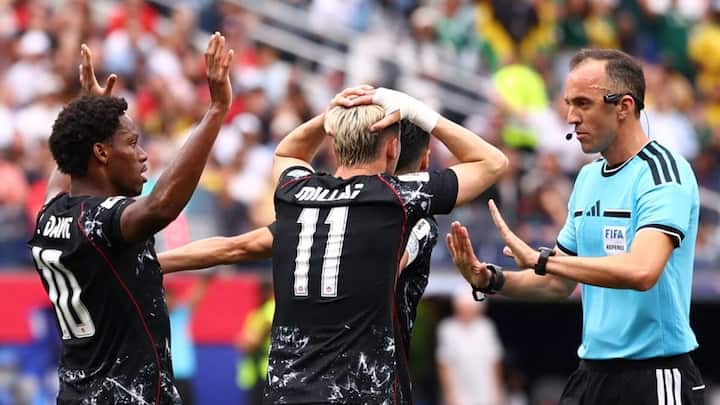 Canada denied possible penalty as VAR drama lights up first knockout game of World Cup 2026