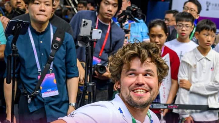 Magnus Carlsen sinks to historic low after horror rapid campaign in world team championship Magnus Carlsen sinks to historic low after horror rapid campaign in world team championship