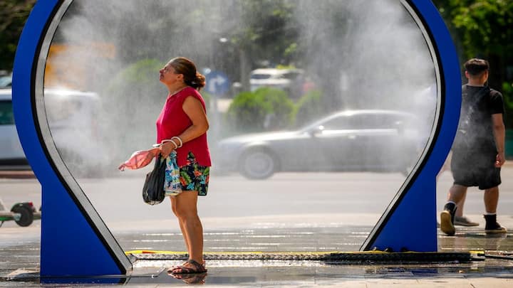 What makes 43°C in Europe more unbearable than 43°C in India? What makes 43°C in Europe more unbearable than 43°C in India?