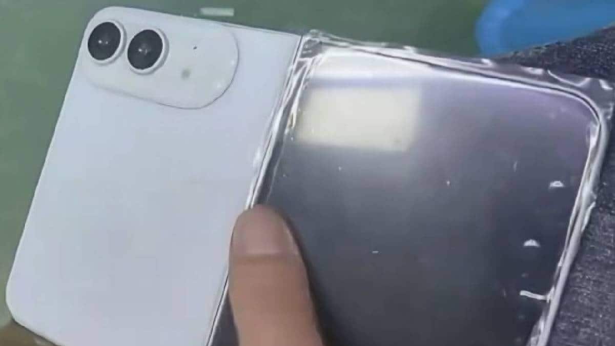 Apple iphone foldable