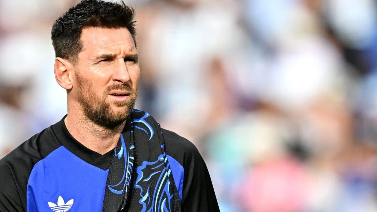 Messi left out of starting XI in final World Cup warm-up despite Scaloni confirming Argentina return