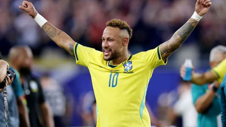 Neymar returns after 981-day agonising wait as Brazil cruise past Scotland to reach World Cup knockout stage