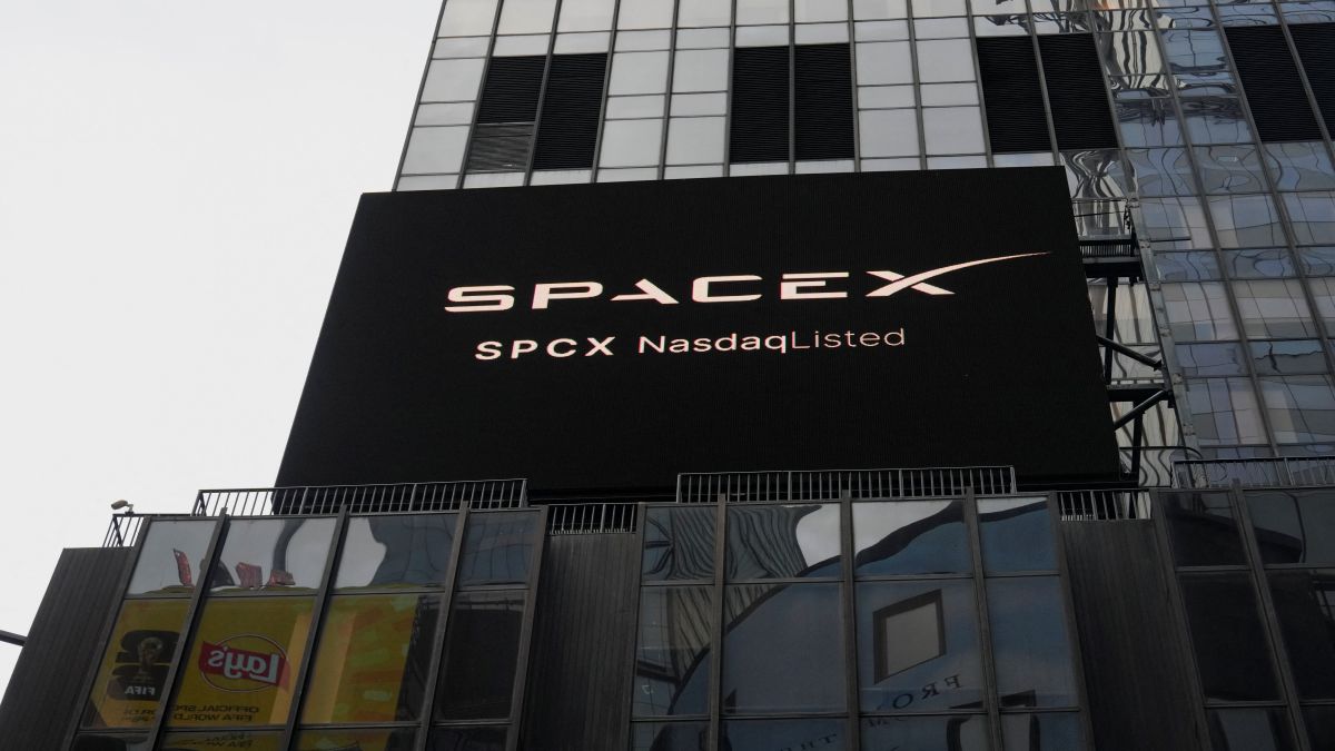 SpaceX IPO Debut Not Only Made Musk A Trillionaire But Turned 4 000 spacex-ipo-debut-not-only-made-musk-a-trillionaire-but-turned-4-000
