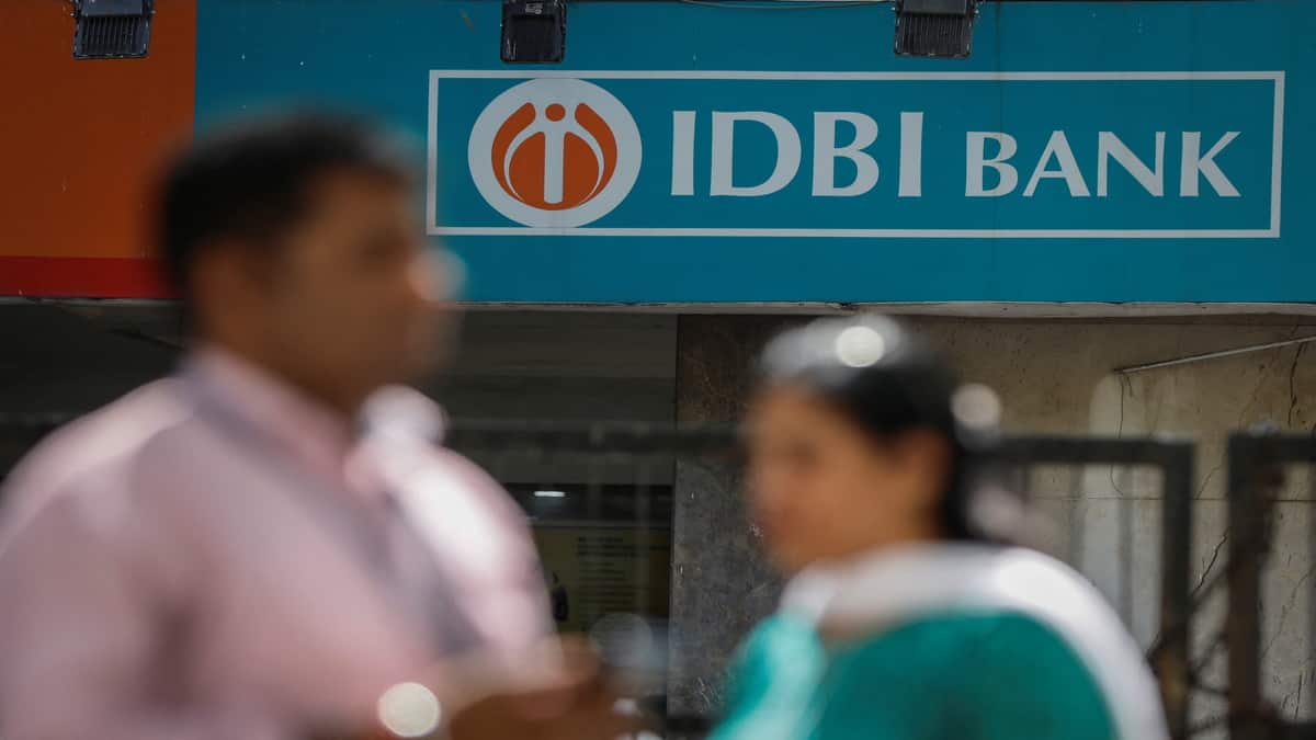 https://images.firstpost.com/uploads/2026/07/2023-04-05T135952Z_797708565_RC2880ANMUQJ_RTRMADP_3_INDIA-BANKS-1-2026-07-9ad25c1f9da70ff04e7d2c5442f544e5.jpg