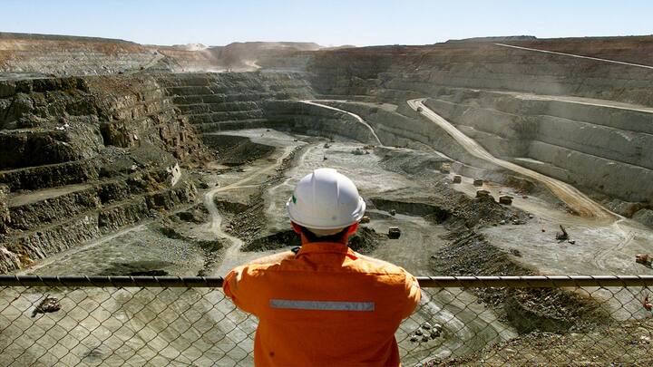 Australia's top gold miner Northern Star names Glencore executive Suresh Vadnagra as CEO