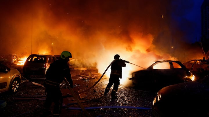 Russian missile, drone strikes kill 20 in Ukraine as air defence shortage deepens Russian missile, drone strikes kill 20 in Ukraine as air defence shortage deepens