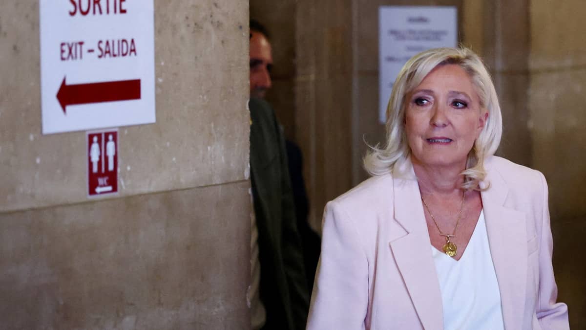 Marine Le Pen cleared to run in France's 2027 presidential election after court eases ban
