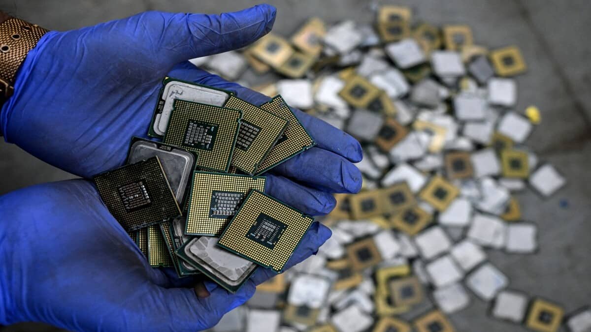 India to Take Equity Stakes in Semiconductor Startups