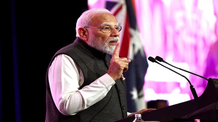 Make in India is now a global brand, India aims to be among world's top three economies: PM Modi in Melbourne Make in India is now a global brand, India aims to be among world's top three economies: PM Modi in Melbourne