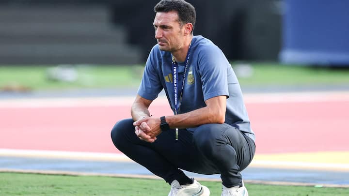 Lionel Scaloni moved to tears as Argentina leave it all on the pitch; coach weighs next steps: 'Have to pick ourselves up again' Lionel Scaloni moved to tears as Argentina leave it all on the pitch; coach weighs next steps: 'Have to pick ourselves up again'