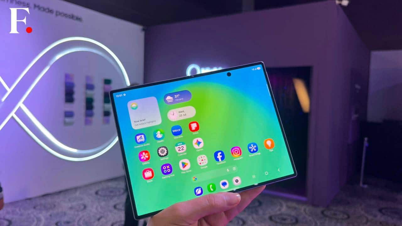 Samsung Galaxy Fold 8