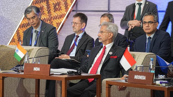 Stressing that there should be "zero tolerance" for terrorism, Jaishankar said acts of terror must carry consequences. Photo: X(@DrSJaishankar)