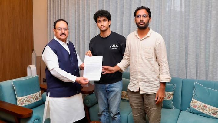 CJP protest: JP Nadda meets delegation as Sonam Wangchuk refuses to end hunger strike CJP protest: JP Nadda meets delegation as Sonam Wangchuk refuses to end hunger strike