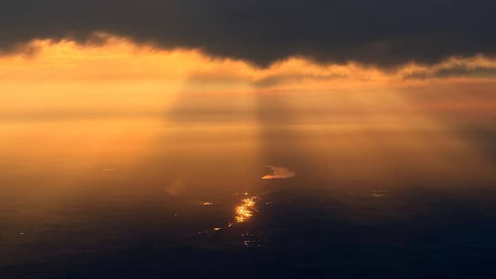 Canada wildfire smoke blankets US as toxic haze disrupts daily life, fuels political tensions