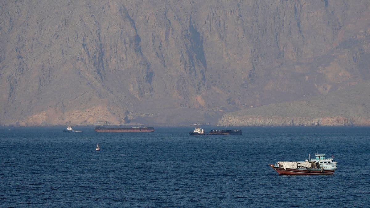 Iran Stops Three Oil Tankers in Strait of Hormuz