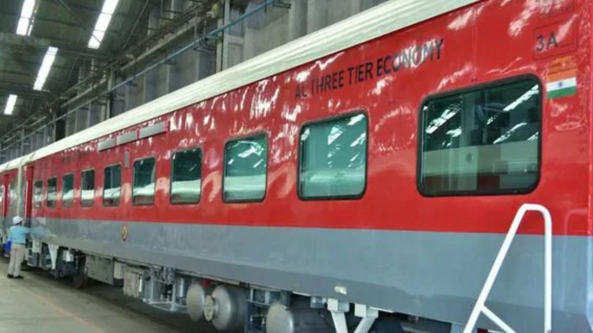 Railways lose 1.27 crore AC linen items in four years