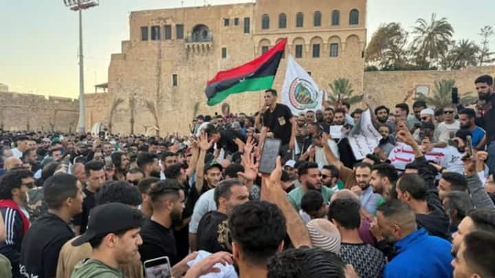 After US-Iran deal, Pakistan mediates Libya peace talks with proposed power-sharing plan