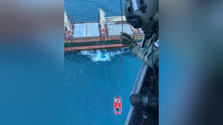 Indian Navy rescue one fisherman in Visakhapatnam, search for 6 others continue | Watch