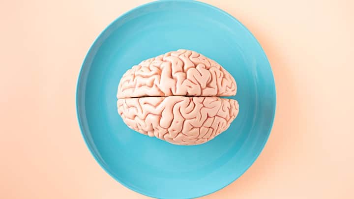 World Brain Day 2026: Neurologist shares 10 daily habits to keep your brain healthy Firstpost Image