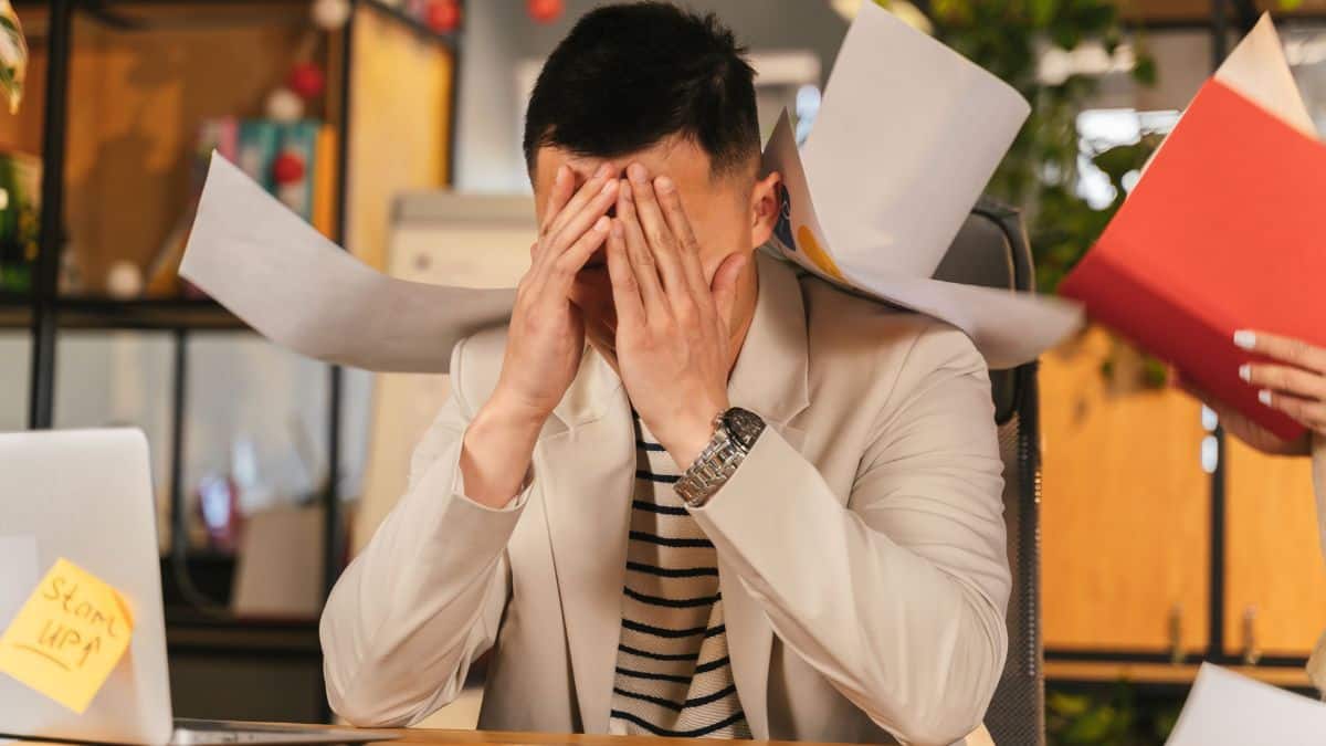 4 Health Issues Working Professionals Should Not Ignore