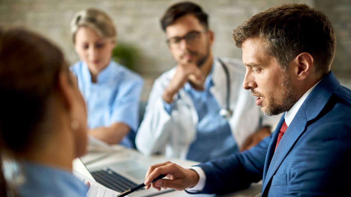 Rising Healthcare Costs Reshape Corporate Insurance in India