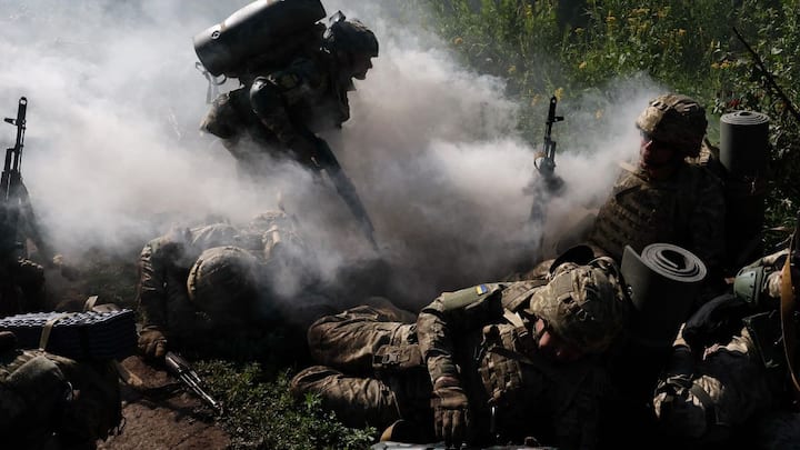 Russia launches ballistic missile attack on Kyiv as fighting continues over Kostyantynivka, 8 wounded Russia launches ballistic missile attack on Kyiv as fighting continues over Kostyantynivka, 8 wounded