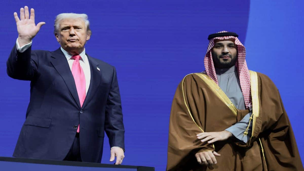 Trump Conditions Saudi Nuclear Deal on Abraham Accords