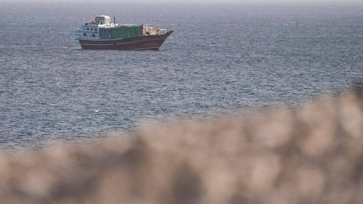 US and Iran escalate strikes in ongoing conflict