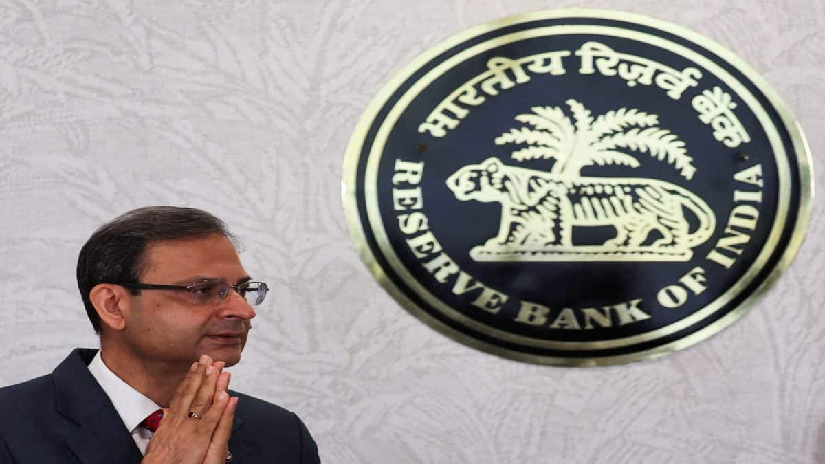 RBI Likely to Keep Repo Rate Unchanged Amid Inflation