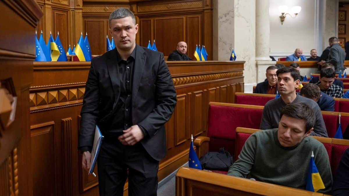 After calling for wartime election, Ukraine’s ex-defense minister plans US visit: Report
