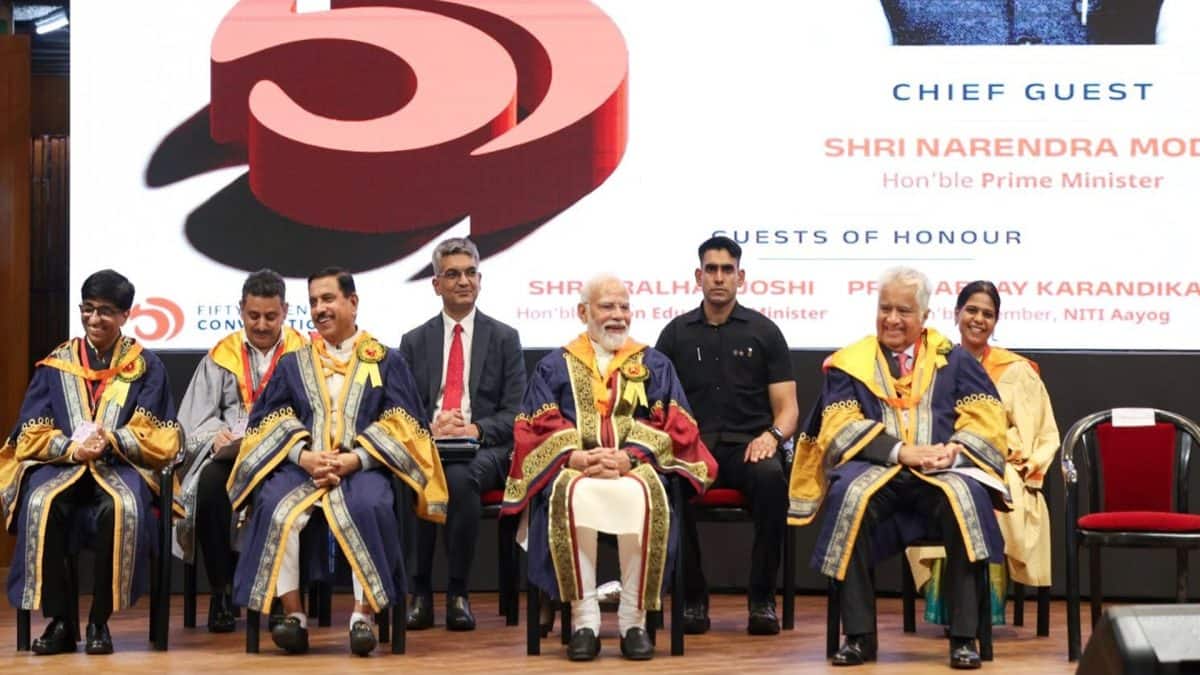 PM Modi's IIT Delhi Convocation: Security, Protocol Concerns Emerge | Quick Digest
