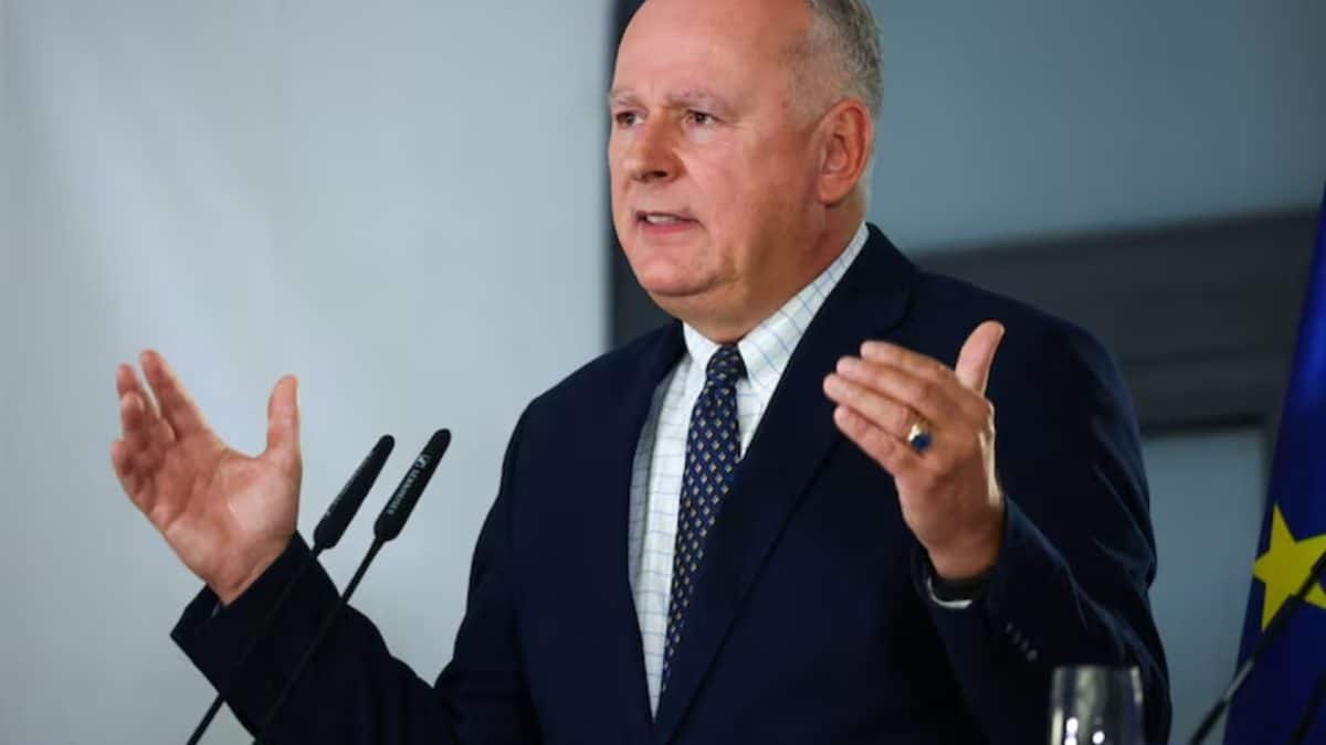 Poland rules out hosting nuclear warheads on its territory amid Russian aggression