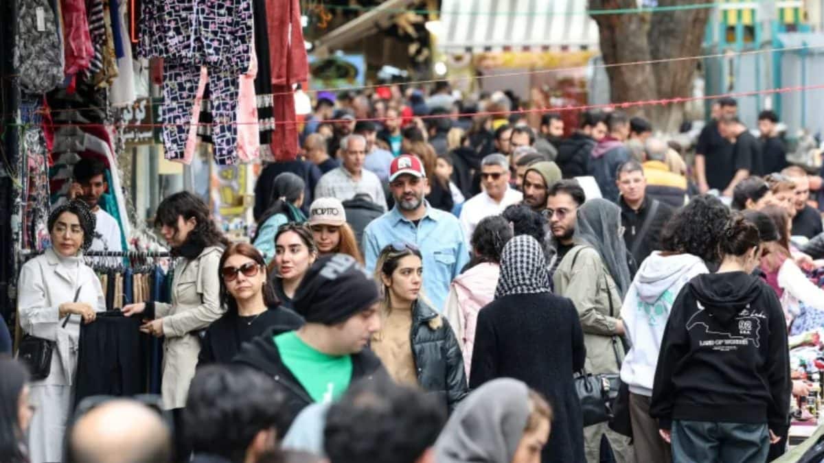 Iran’s economy begins to recover from war shock, but growth remains elusive