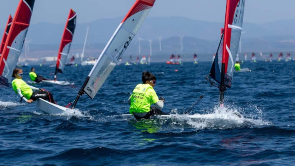 Zahaan Hemrajani finishes eighth at O'pen Skiff World Championship