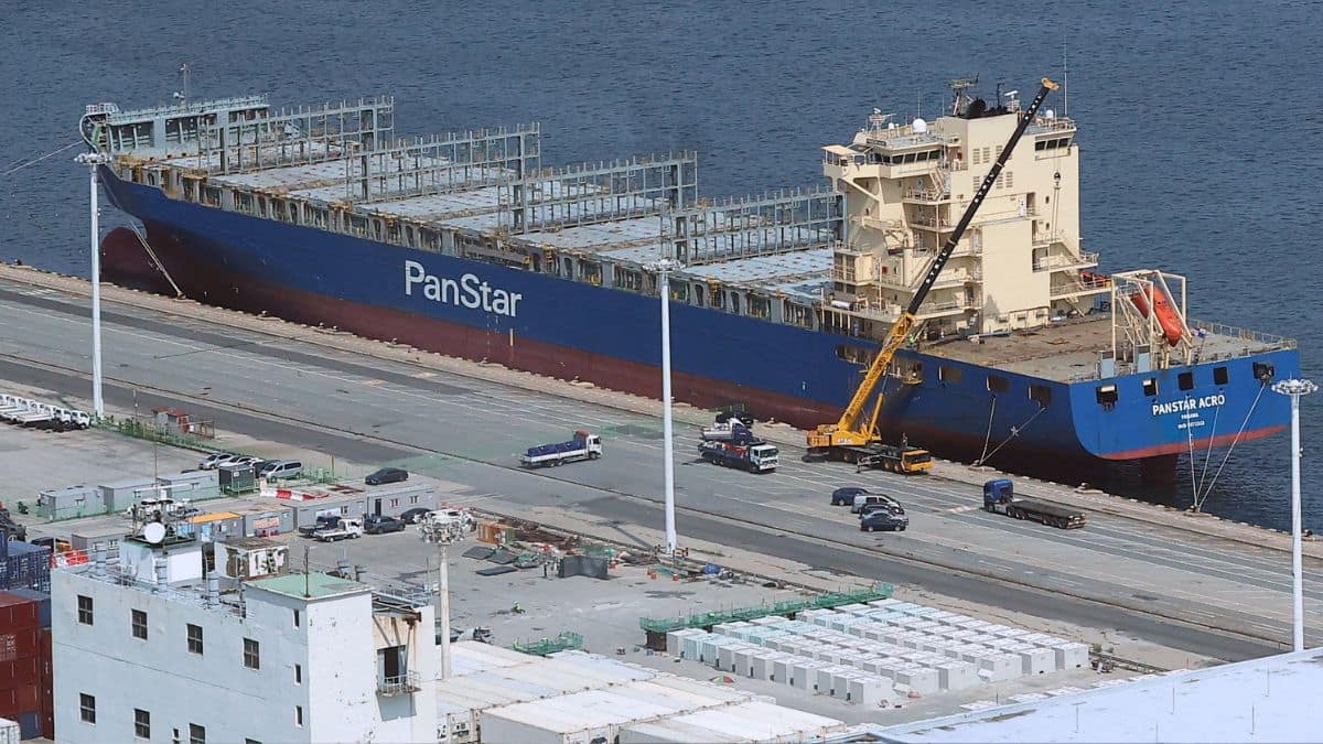 South Korea tests Northern Sea Route with first commercial voyage to Europe